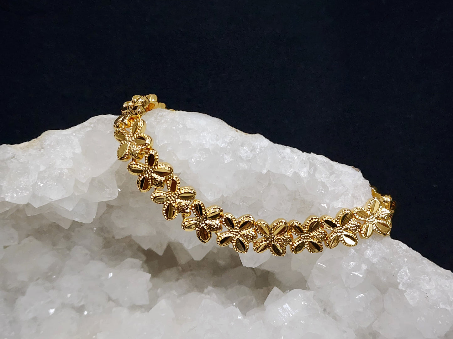 Golden Geometric Collection