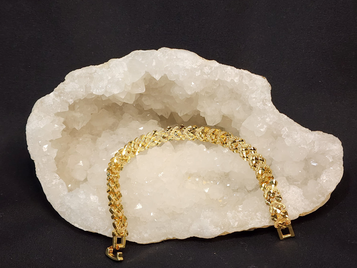 Golden Geometric Collection