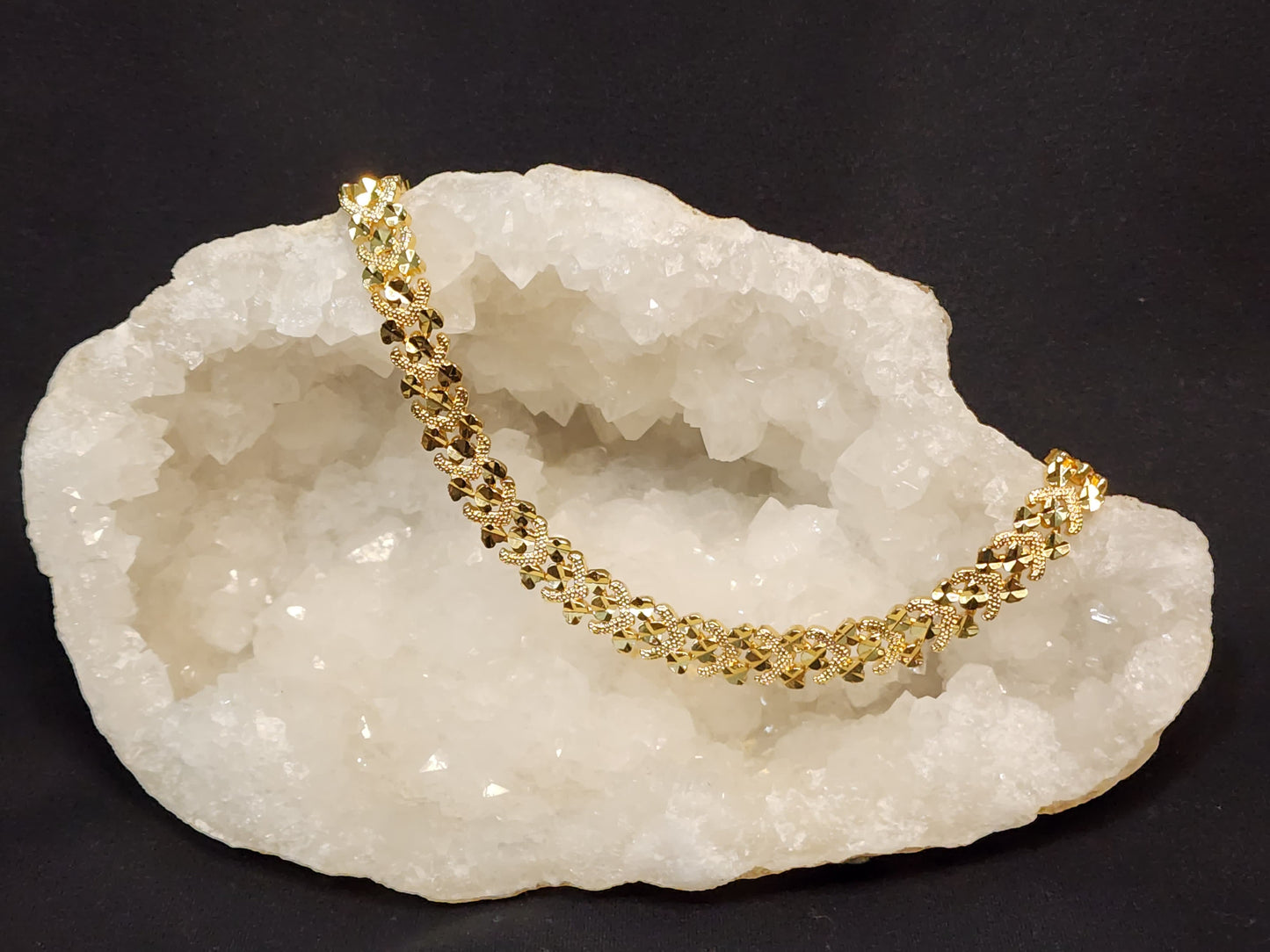 Golden Geometric Collection